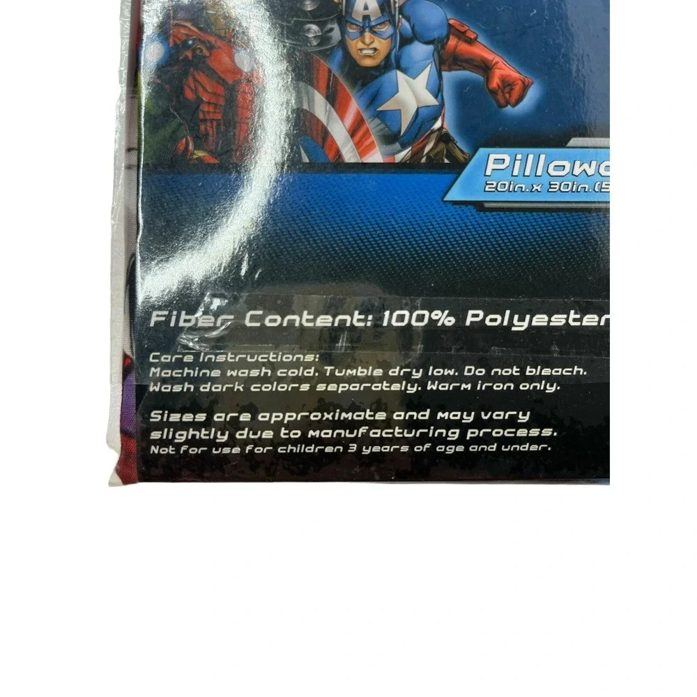 Marvel AVENGERS Standard illowcase Measures 20 x‎ 30 inches SUPERHERO NEW SEALED